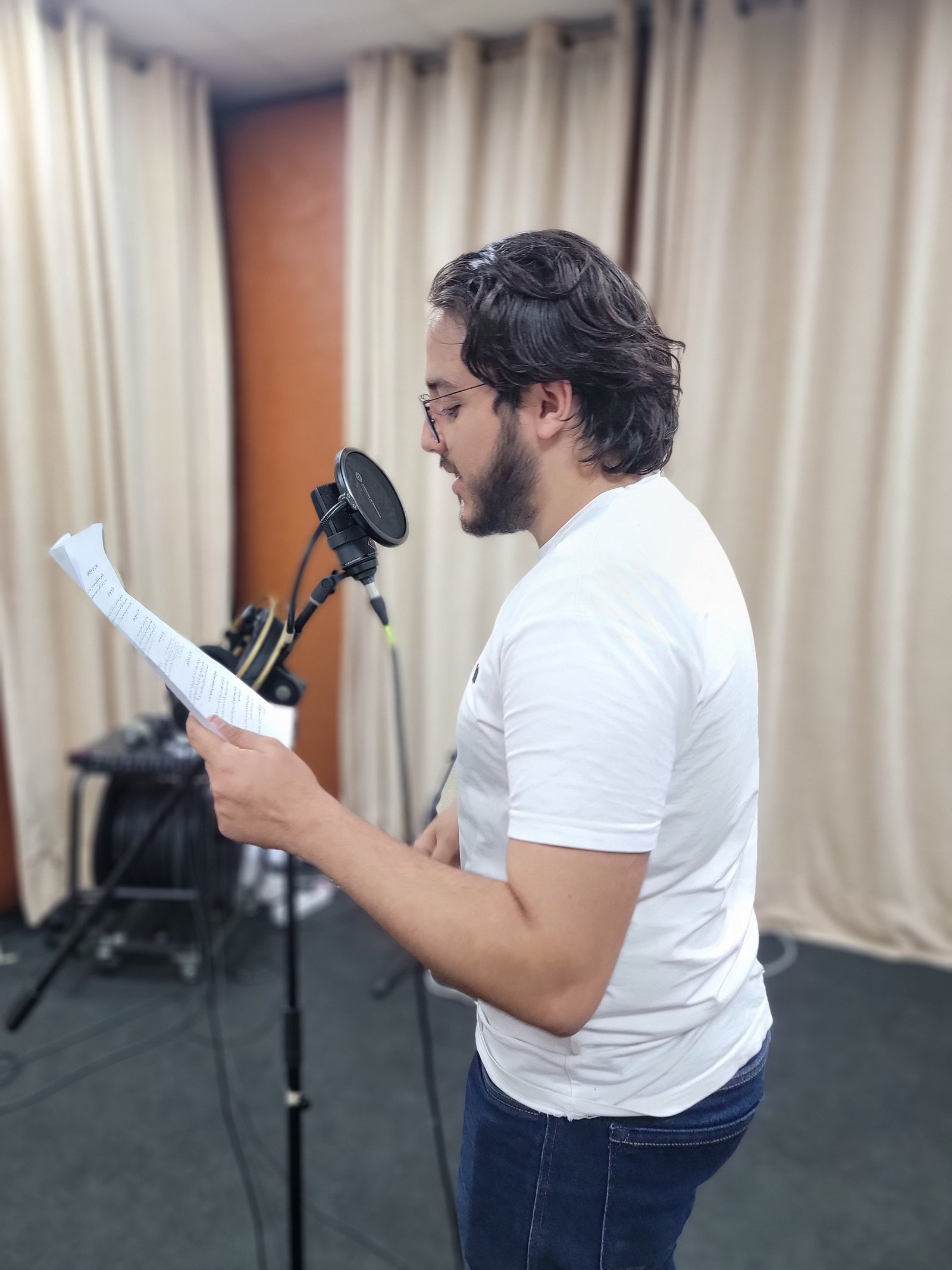 أساسيات التعليق الصوتي (اونلاين)